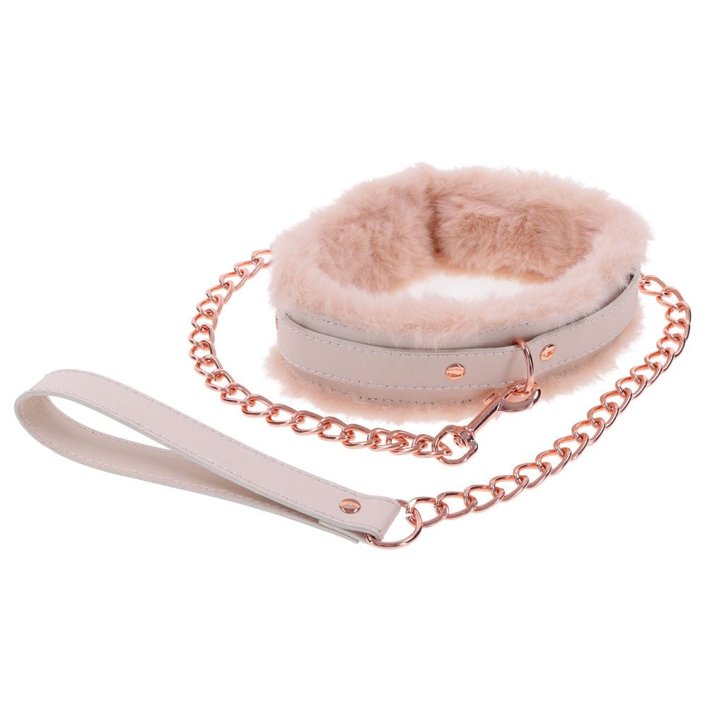 Peaches N Creame Fur Collar & Leash