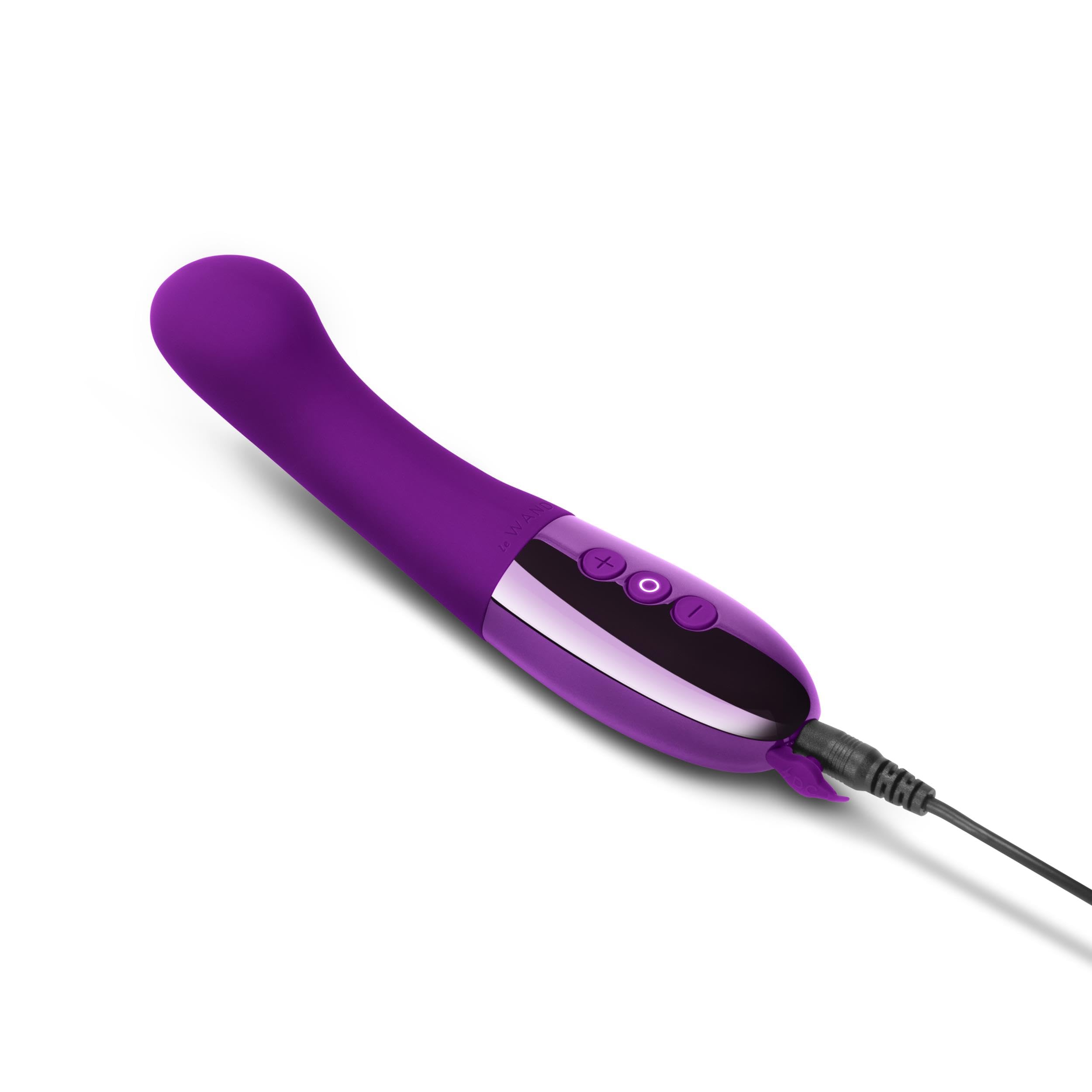 Cotr Inc. 81386: Le Wand Gee Vibrator Dark Cherry