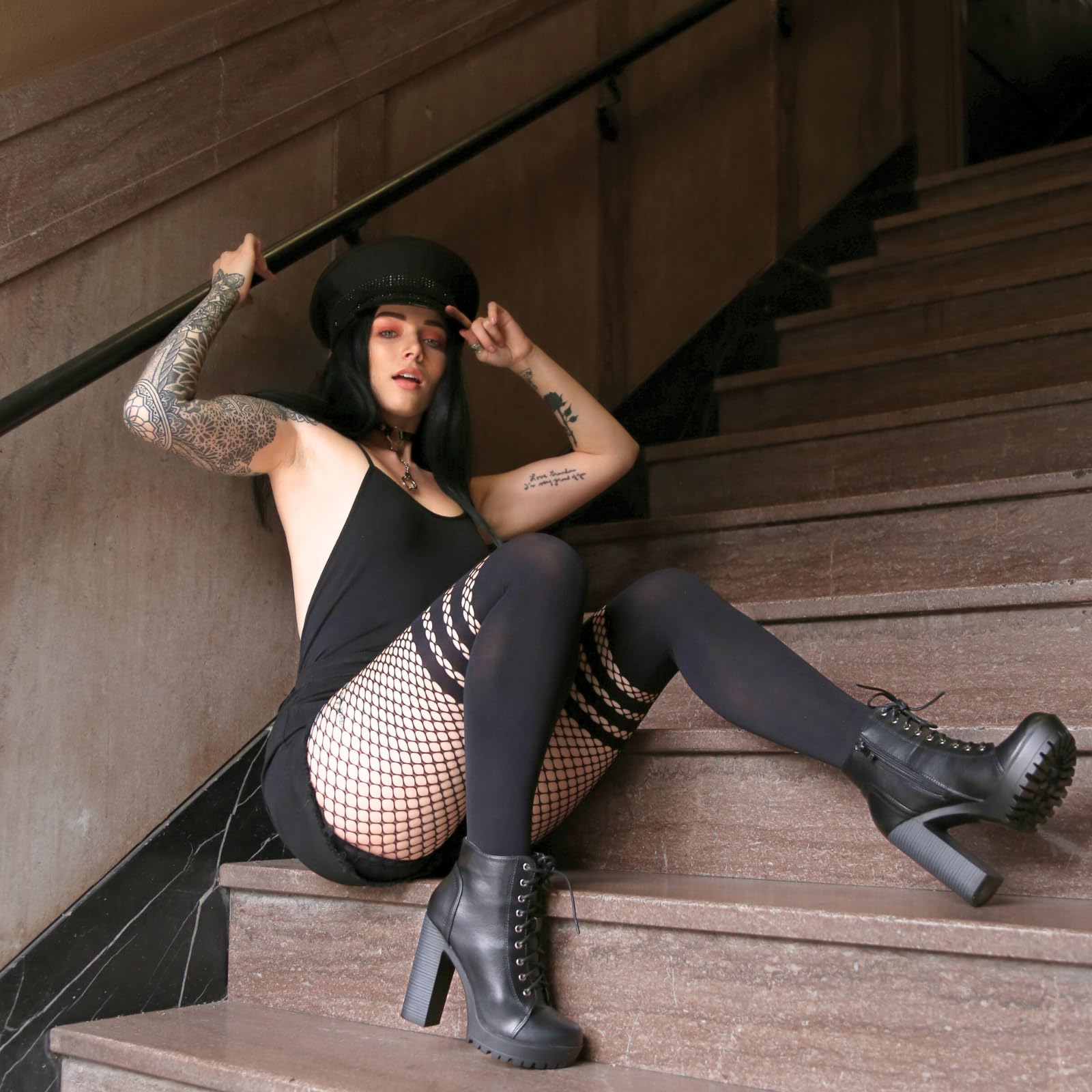 Seamless opaque faux thigh hig