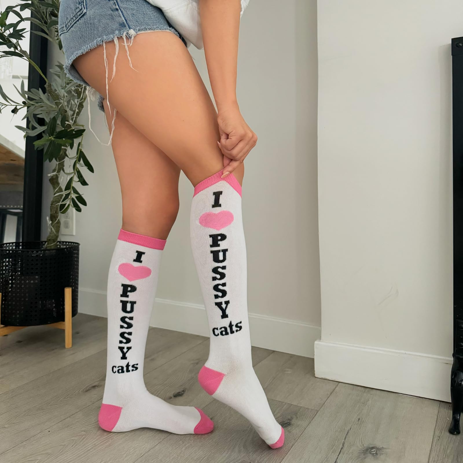 Pussycat Knee Highs.