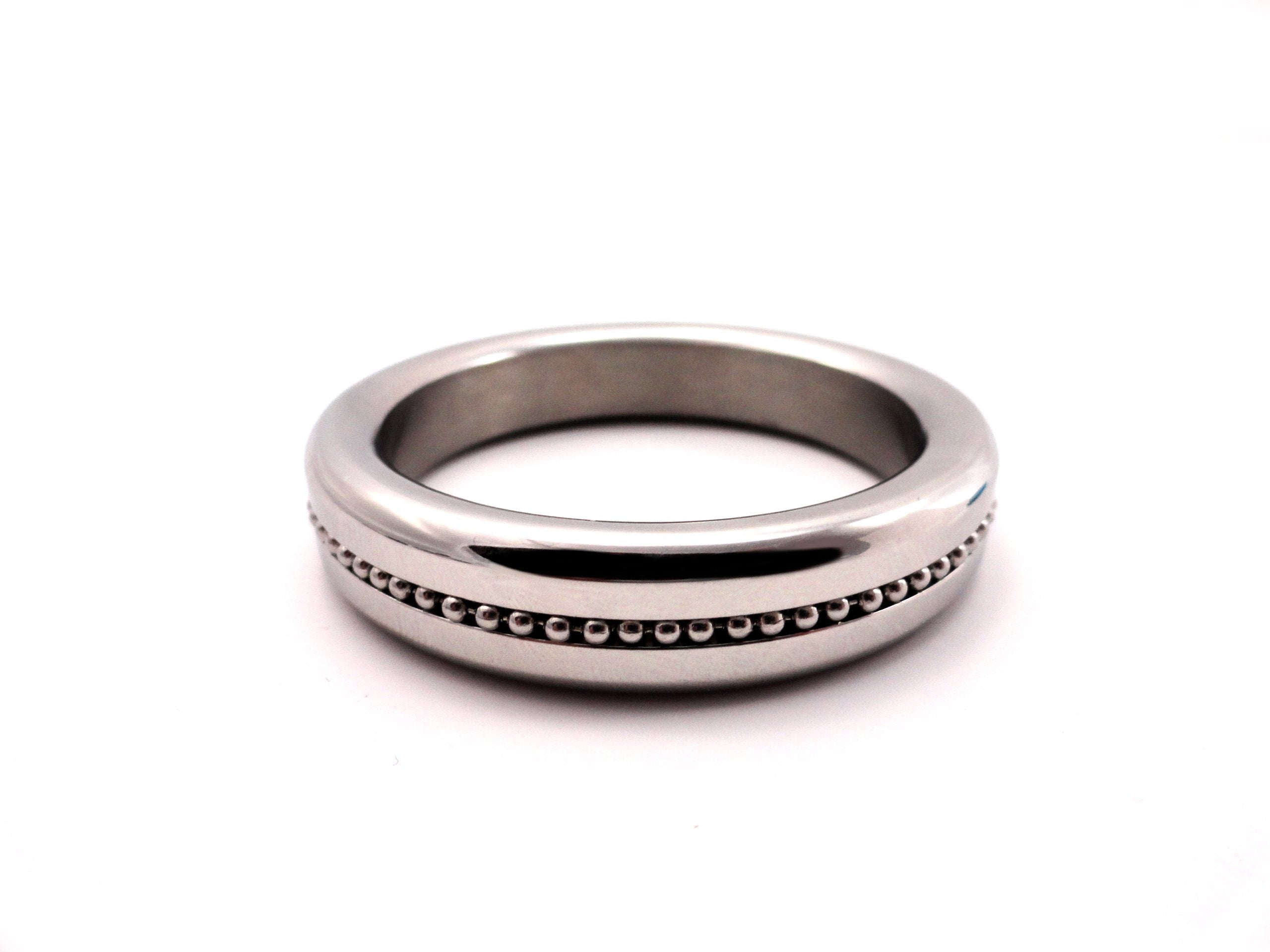 Heart 2 Heart Ring  Stainless Steel  175 Inch  Ball Chain Inlay