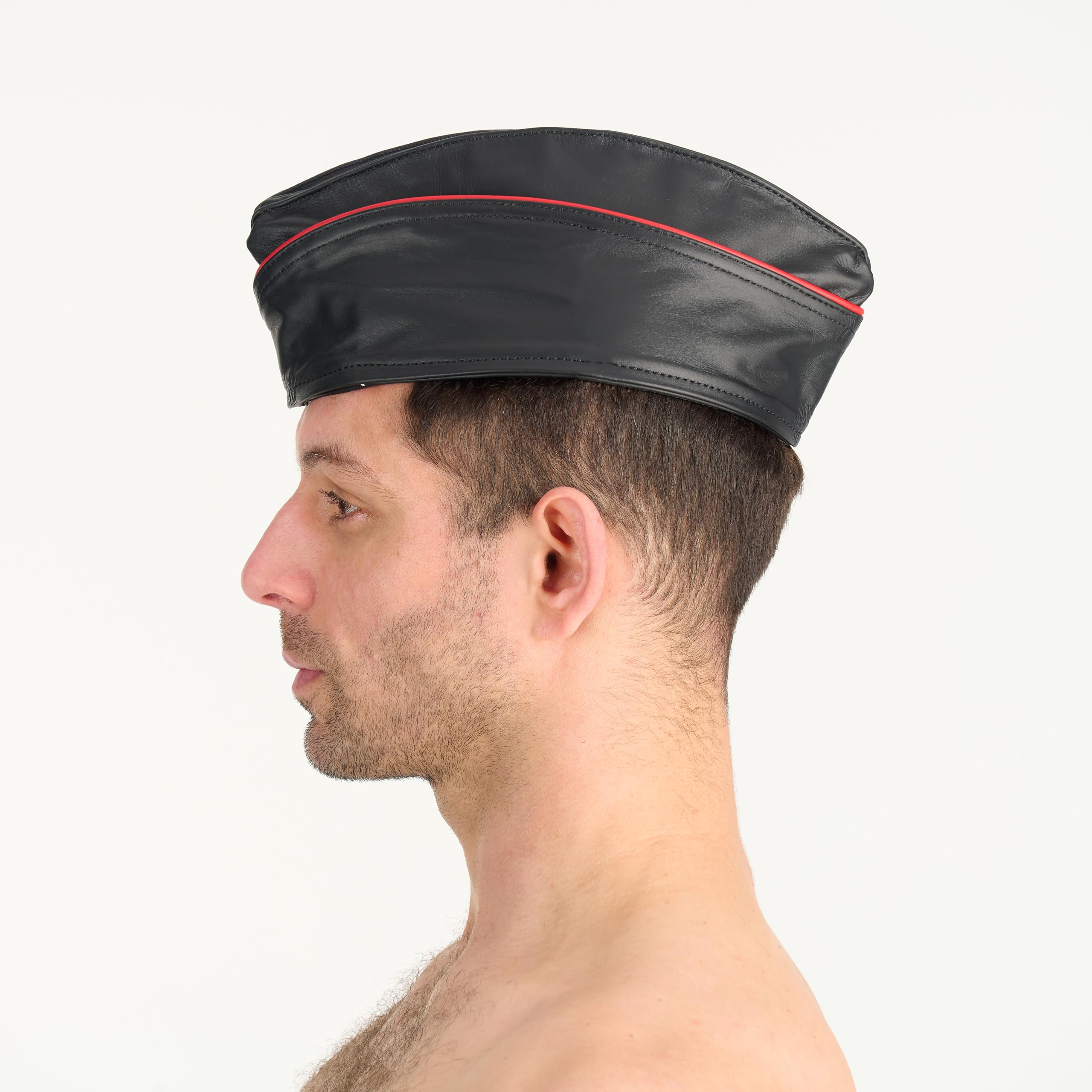 Prowler RED Triangle Cap Blk/Red 59cm L