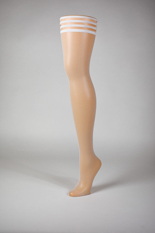 Kixies Brooke White Polka Dot Size D