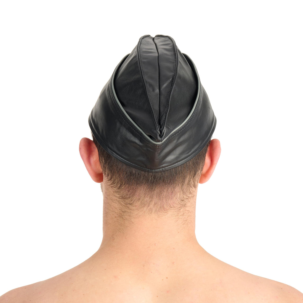 Prowler RED Triangle Cap Grey 55cm S