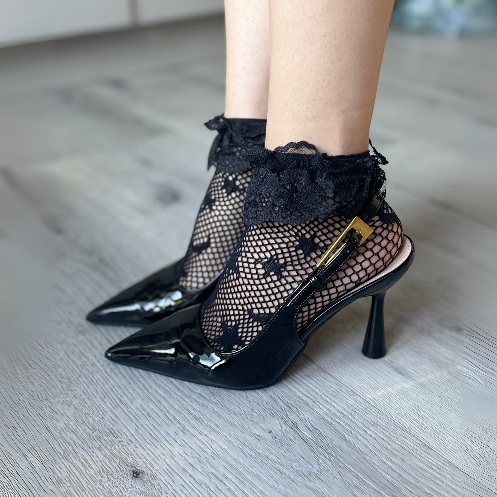 Galaxy Net Lace Ruffle Anklet. - O/S / Black