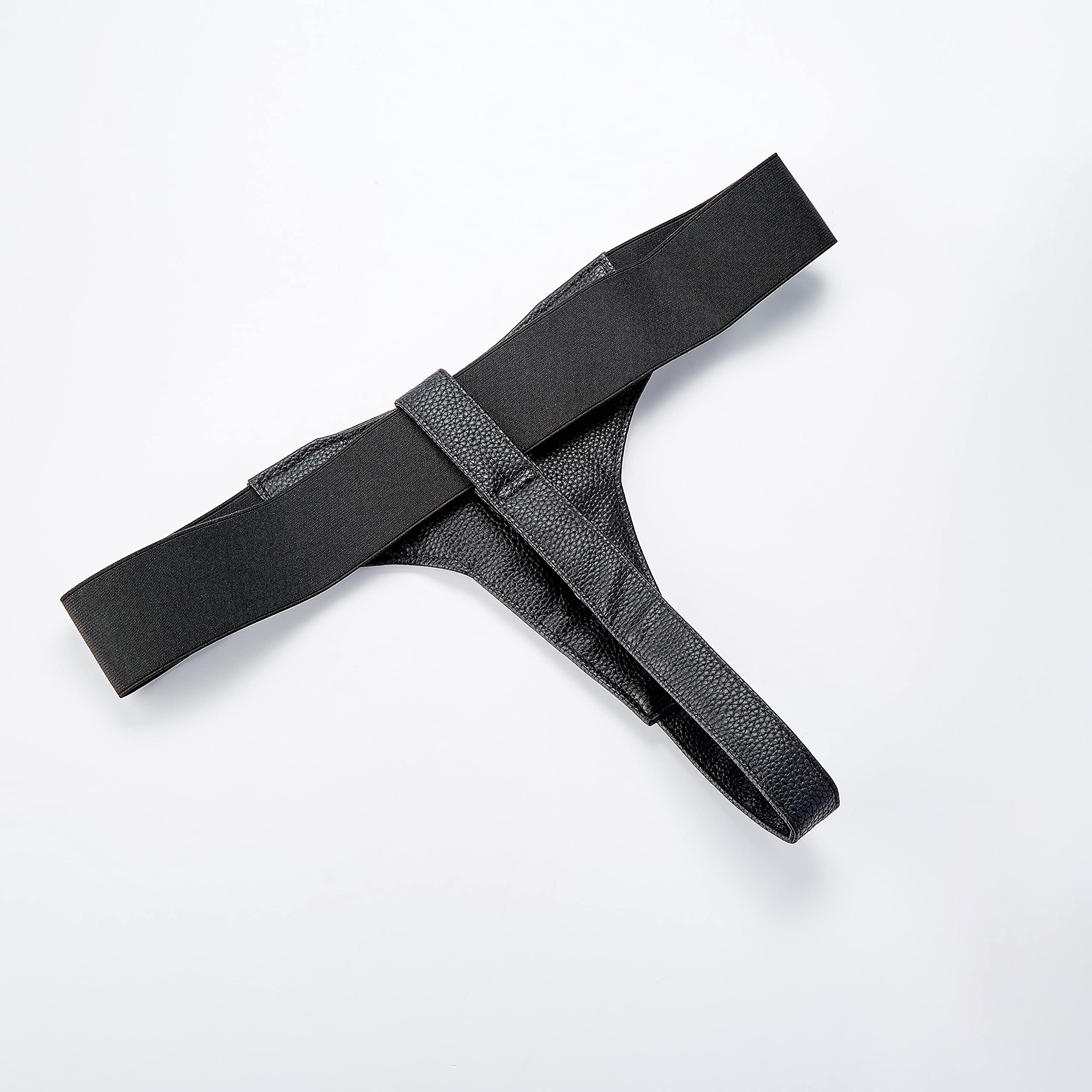 Ouch! Realistic - 7In- Strap-On - Black